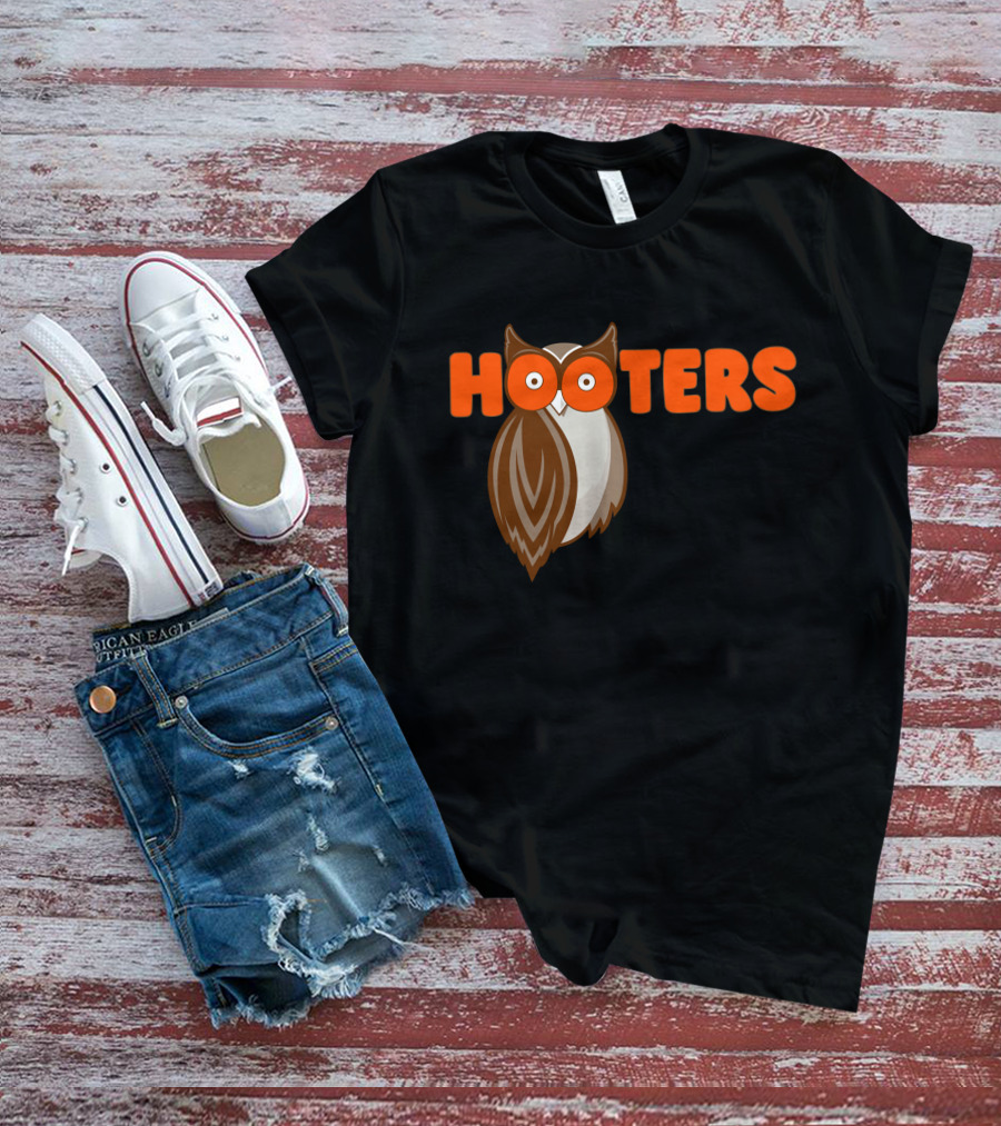 Hooters Owl Iconic T-Shirt