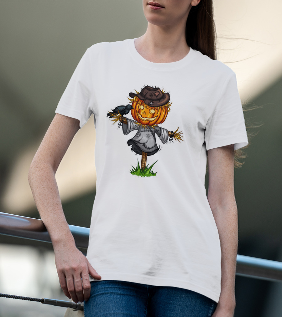 Scarecrow Halloween Pumpkin Head With Crow And Tattered Hat T-Shirt