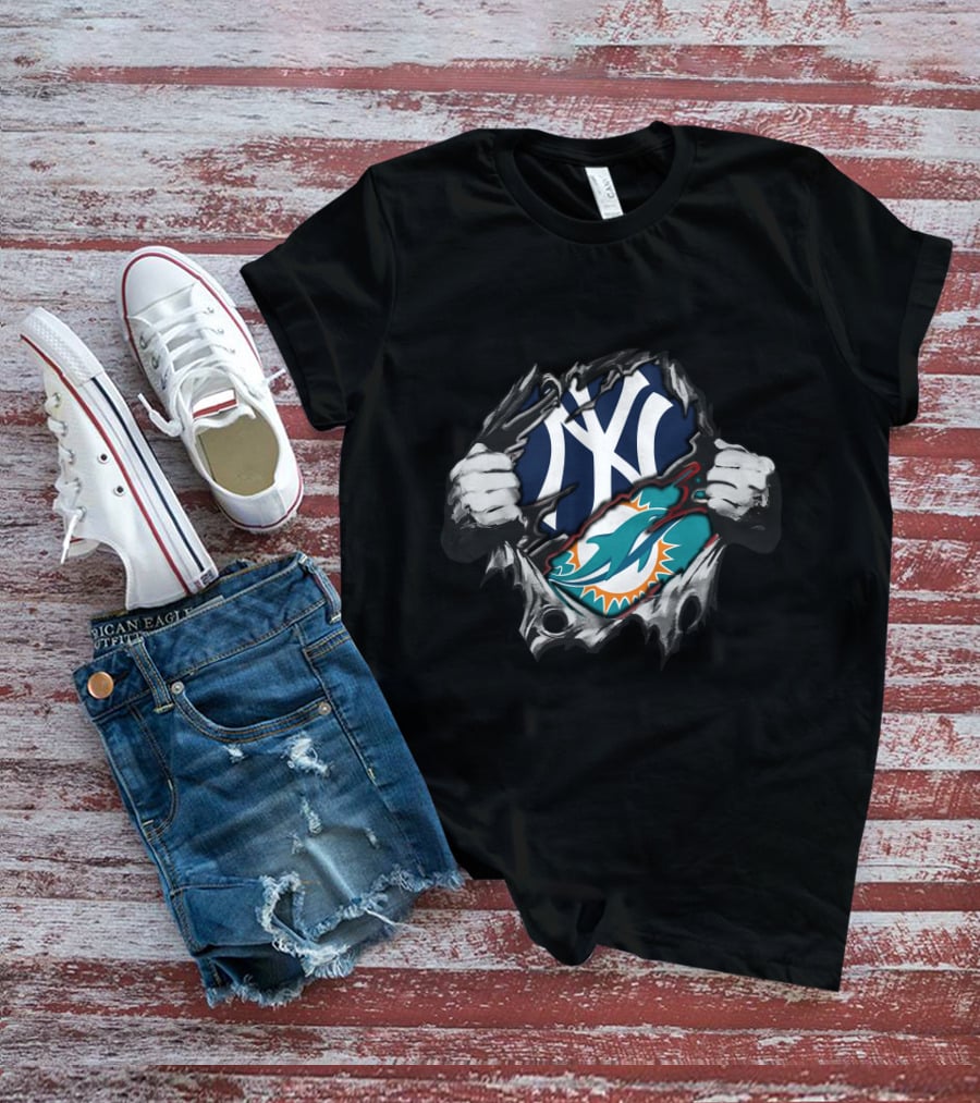 Yankees Dolphins Fans Torn Fabric T-Shirt