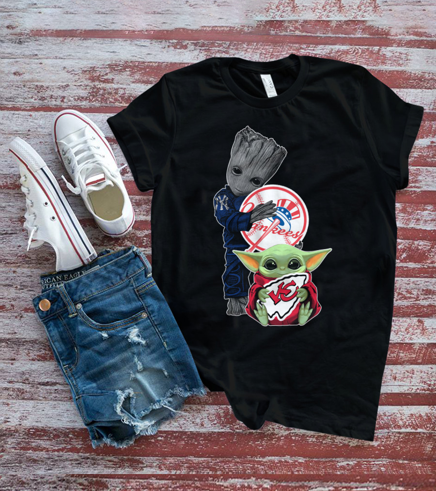 Yankees Groot Chiefs Baby Yoda T-Shirt