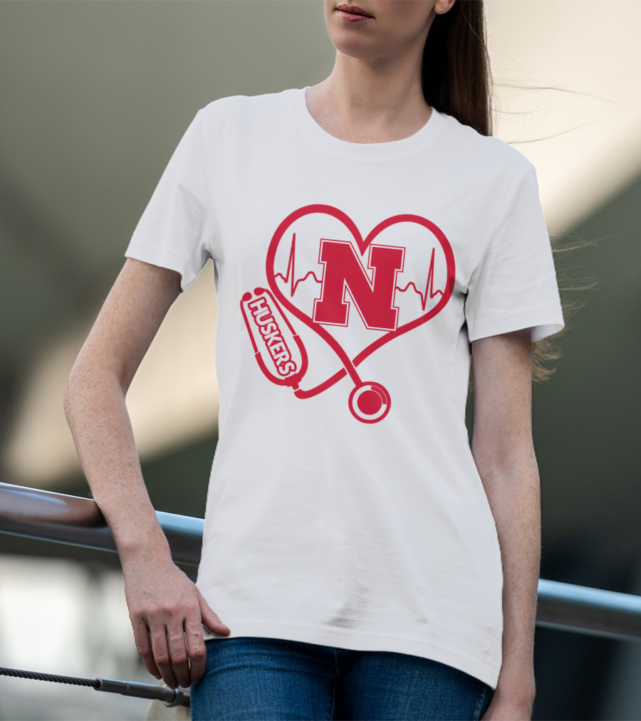 Nurse Love Nebraska Huskers Heartbeat Stethoscope T-Shirt