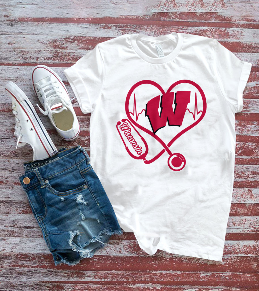 Nurse Love Wisconsin Badgers Heartbeat Stethoscope T-Shirt