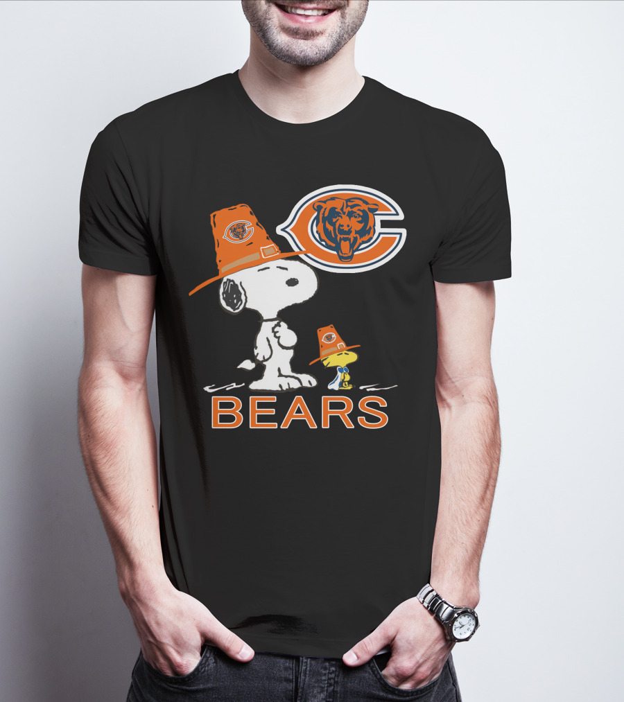 Chicago Bears Snoopy Thanksgiving Pilgrim Hat Peanuts T-Shirt