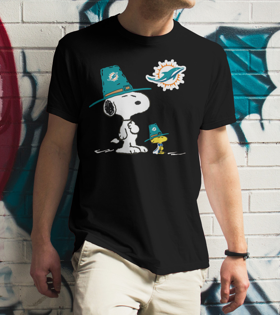 Miami Dolphins Snoopy Woodstock Thanksgiving Football T-Shirt