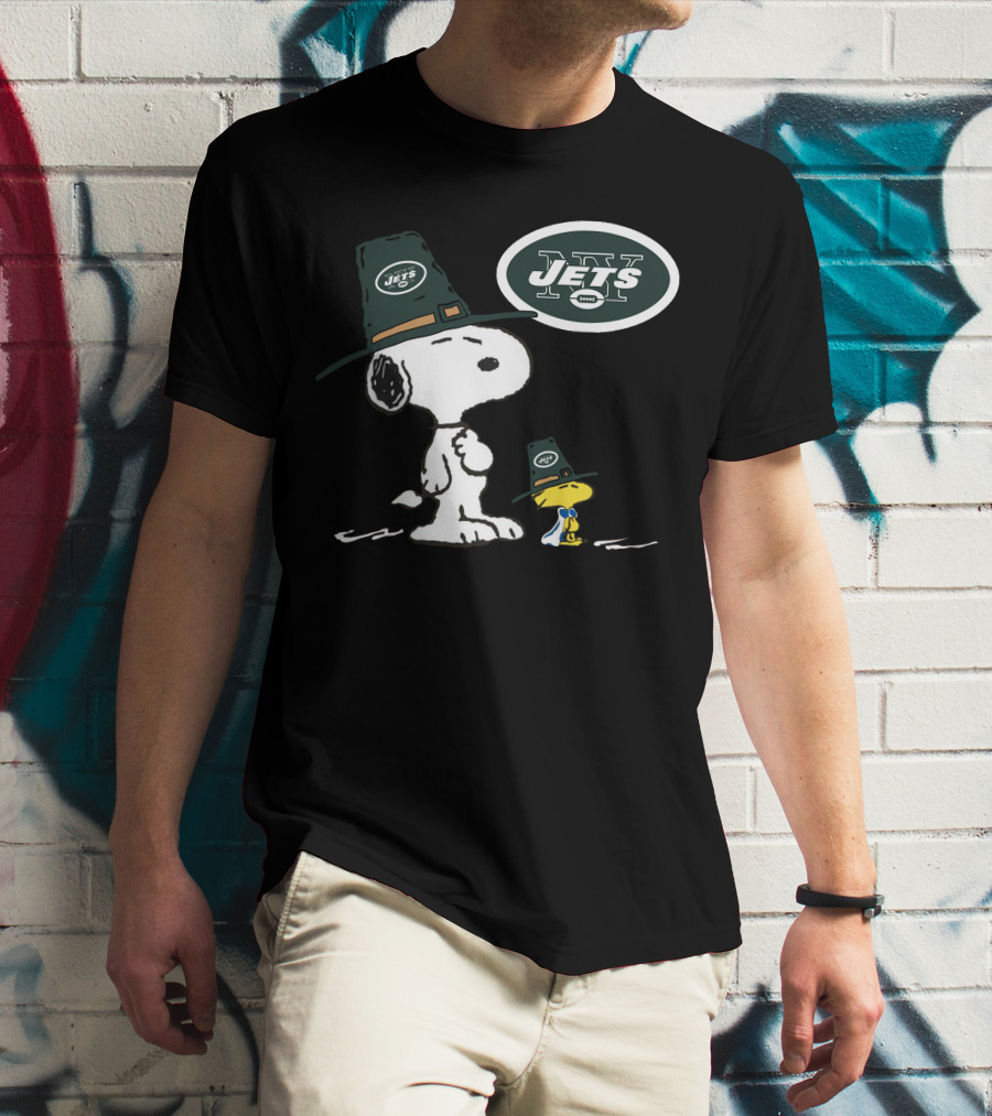 Jets Snoopy New York Football Team Fan T-Shirt