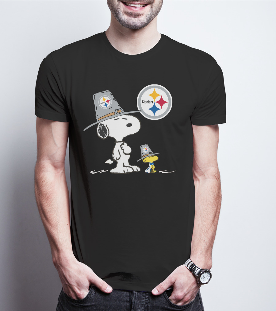 Steelers Snoopy Woodstock Thanksgiving Football T-Shirt