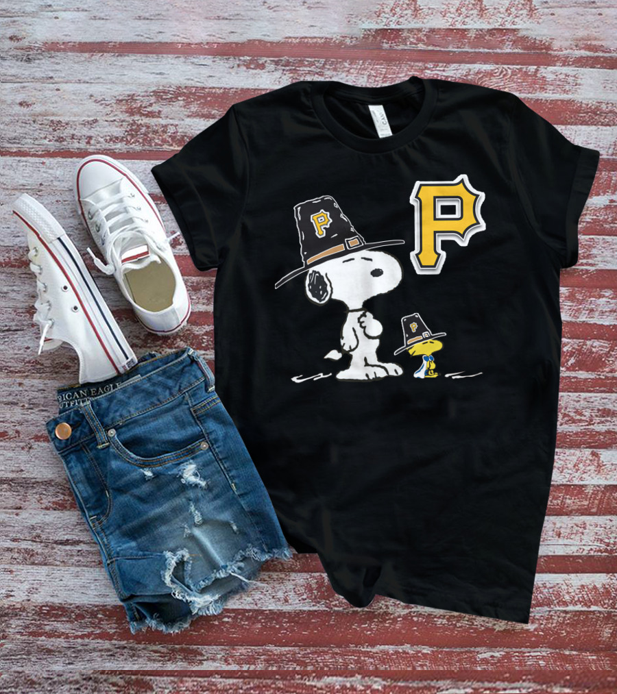 Snoopy Pittsburgh Pirates Thanksgiving Hat Peanuts T-Shirt