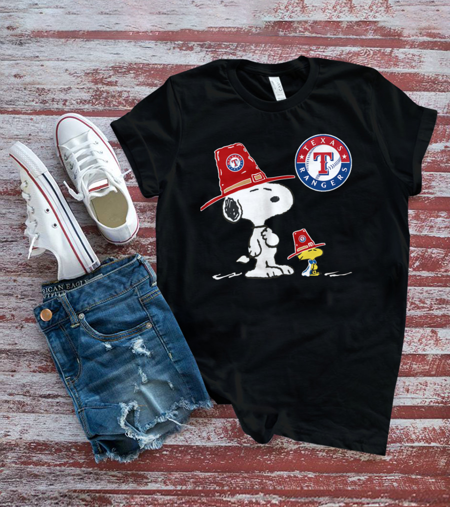Texas Rangers Snoopy And Woodstock In Red Hats With Team T-Shirt