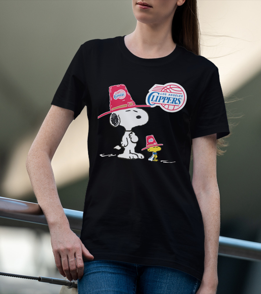 Los Angeles Clippers Snoopy With Woodstock In Team Hats T-Shirt