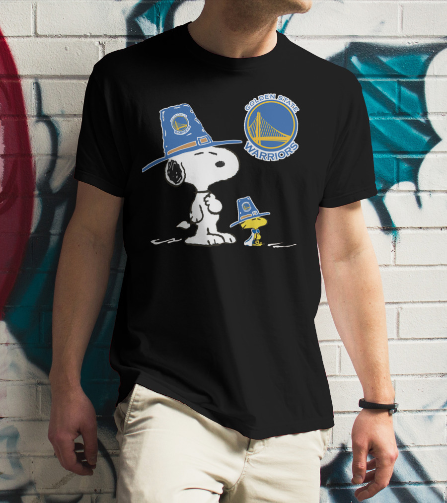 Golden State Warriors Snoopy And Woodstock In Pilgrim Hats T-Shirt