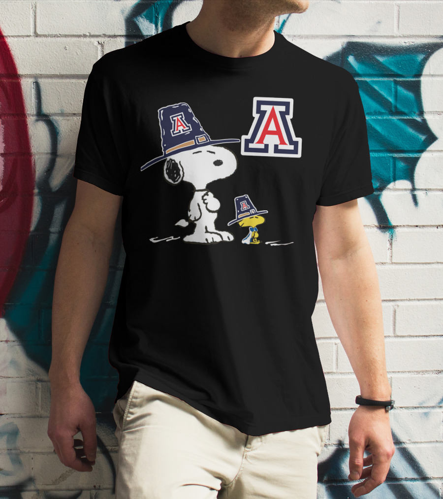 Arizona Wildcats Snoopy Woodstock Peanuts Sports Fan T-Shirt
