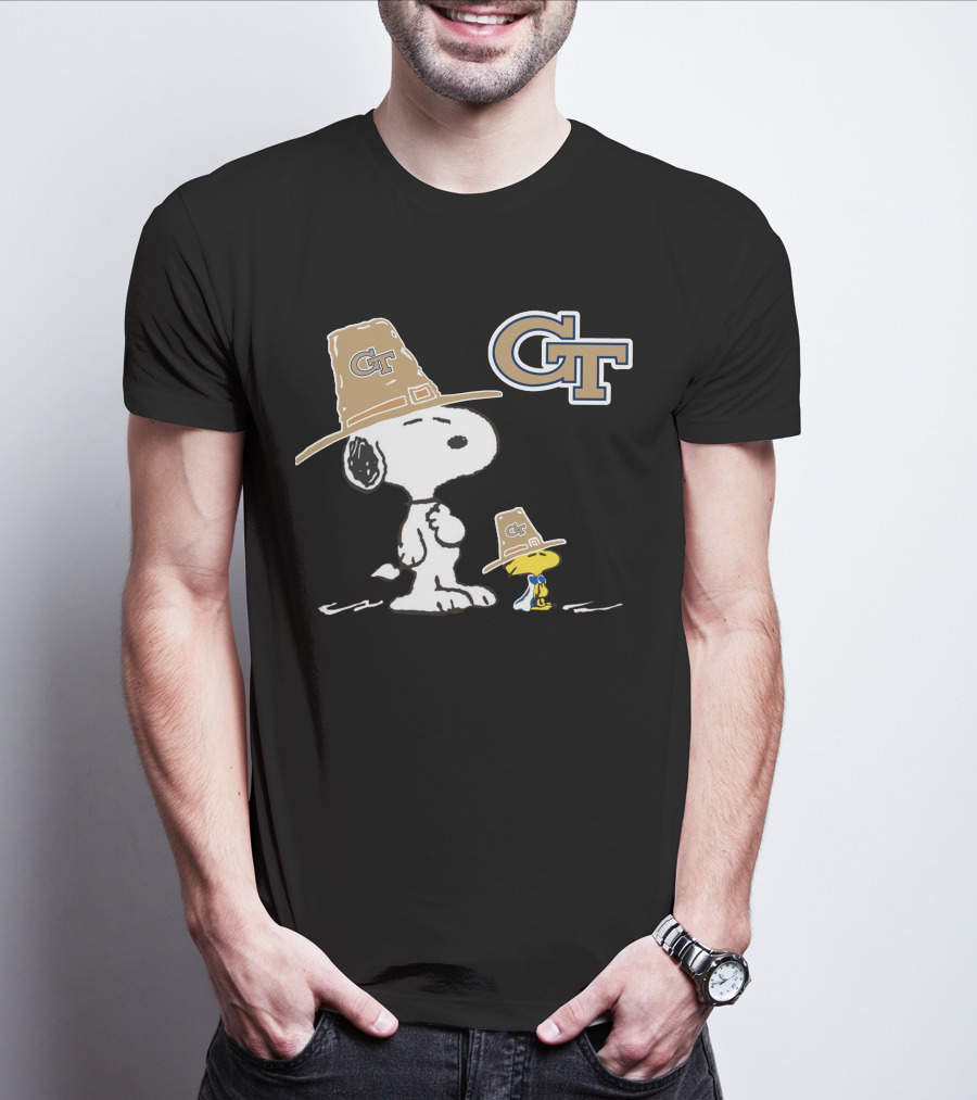 Georgia Tech Yellow Jackets Snoopy And Woodstock With Pilgrim Hats GT T-Shirt