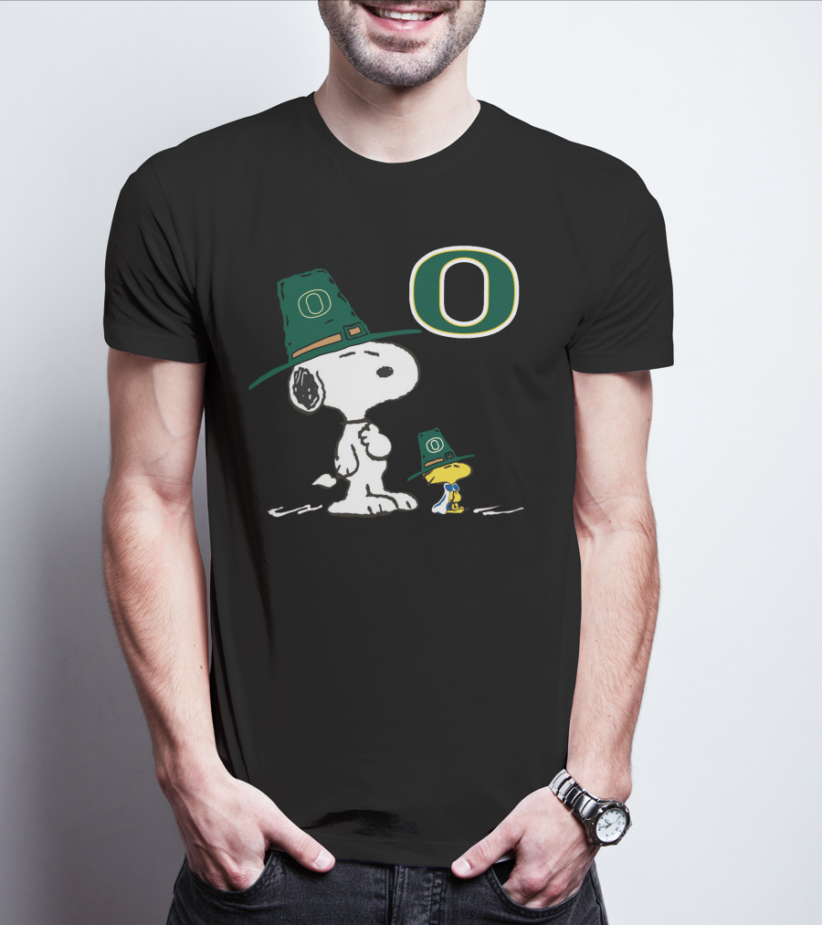 Oregon Ducks Snoopy Woodstock Peanuts O T-Shirt