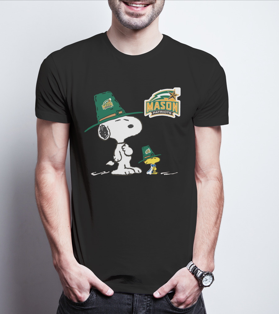 George Mason Patriots Snoopy And Woodstock Peanuts T-Shirt