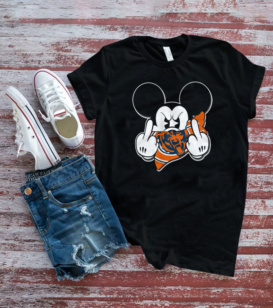 Mickey Mouse Chicago Bears Middle Finger Gesture T-Shirt