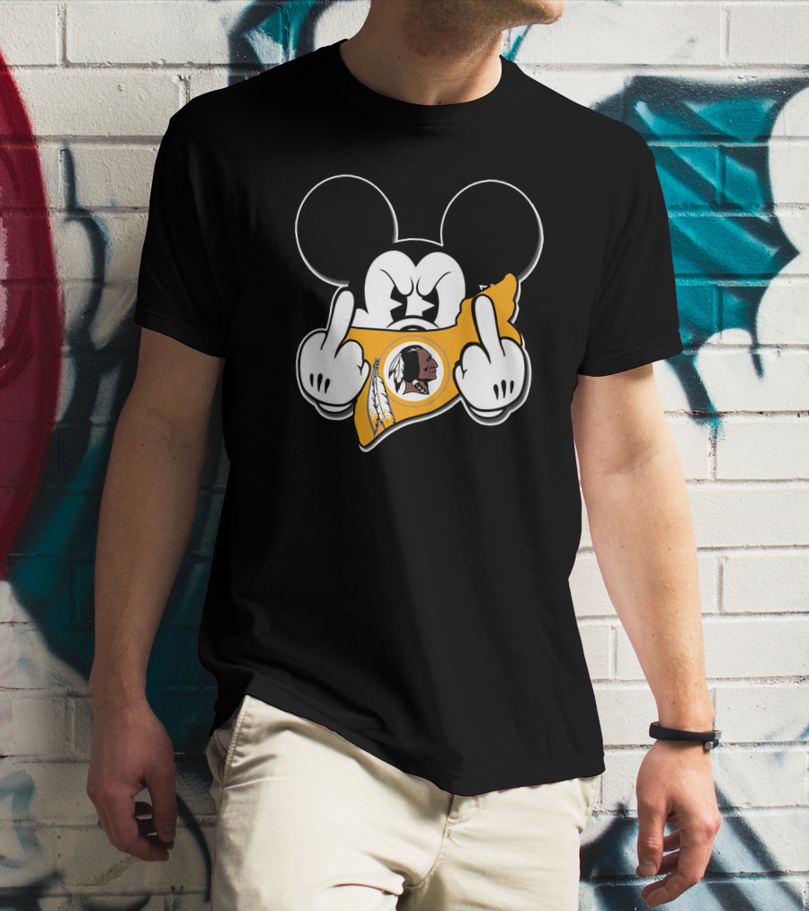 Mickey Mouse Washington Redskins Middle Finger Gesture T-Shirt