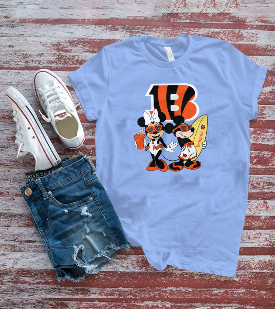 Bengals Mickey And Minnie Vacation Surfer Adventure T-Shirt