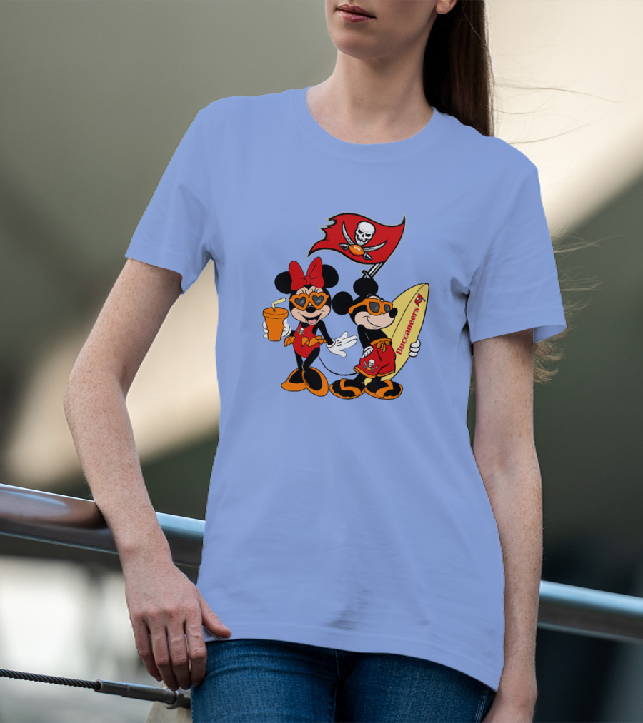 Buccaneers Vacation Mickey And Minnie With Pirate Flag And Surfboard T-Shirt