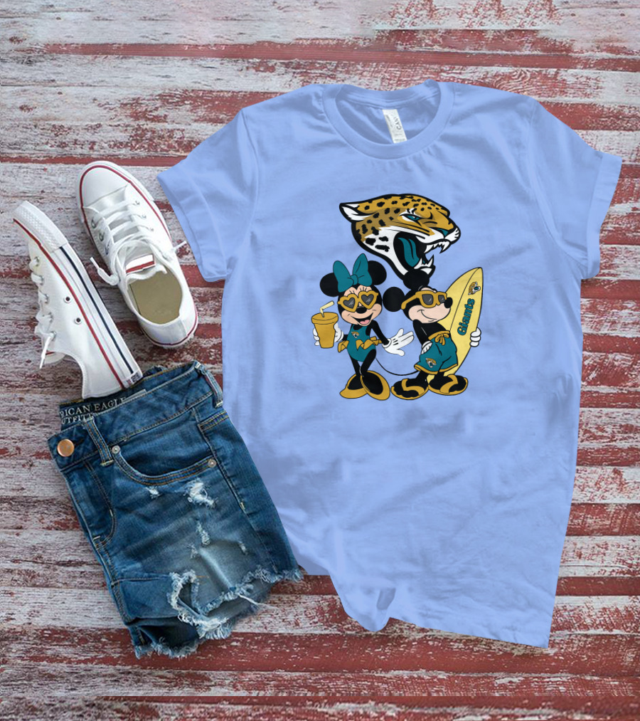 Jaguars Mickey And Minnie Happy Vacation With Surfboard And Drink T-Shirt