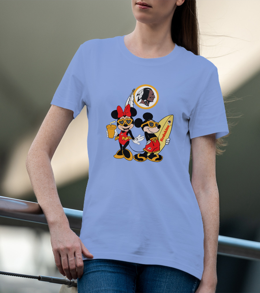 Redskins Mickey And Minnie Vacation Fun With Surfboard And Drink T-Shirt