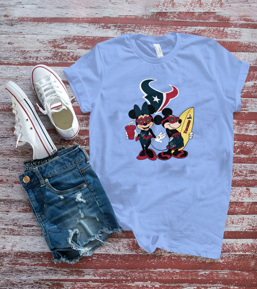 Texans Mickey And Minnie Happy Vacation Surfboard And Drink T-Shirt