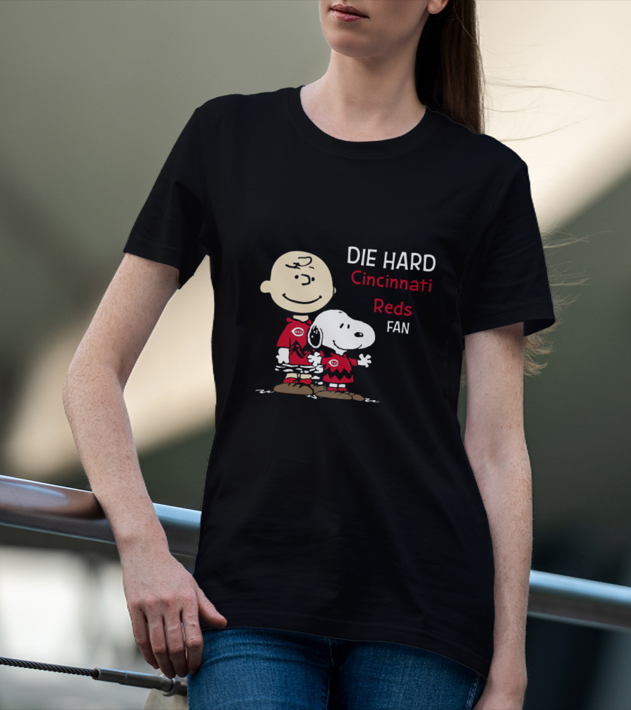 Cincinnati Reds Die Hard Fan Charlie Brown Snoopy T-Shirt