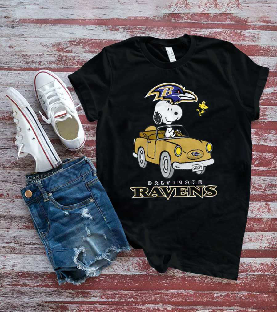Baltimore Ravens Snoopy Driving Car With Woodstock T-Shirt
