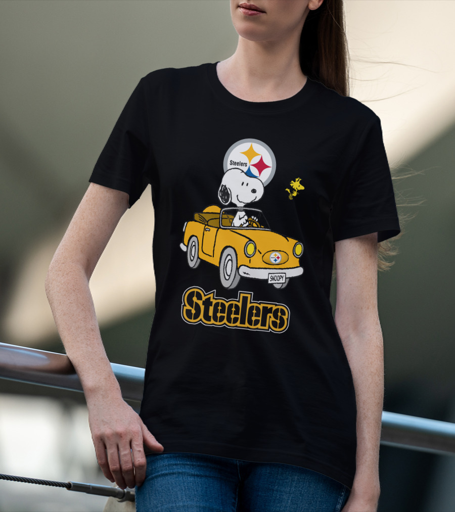 Steelers Snoopy Driving With Woodstock In Yellow Car T-Shirt