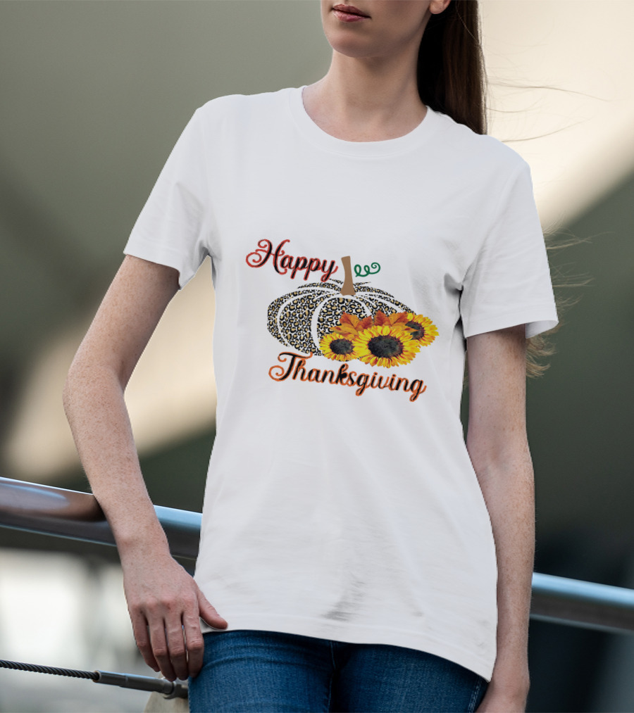 Happy Thanksgiving Leopard Print Pumpkin Sunflowers T-Shirt