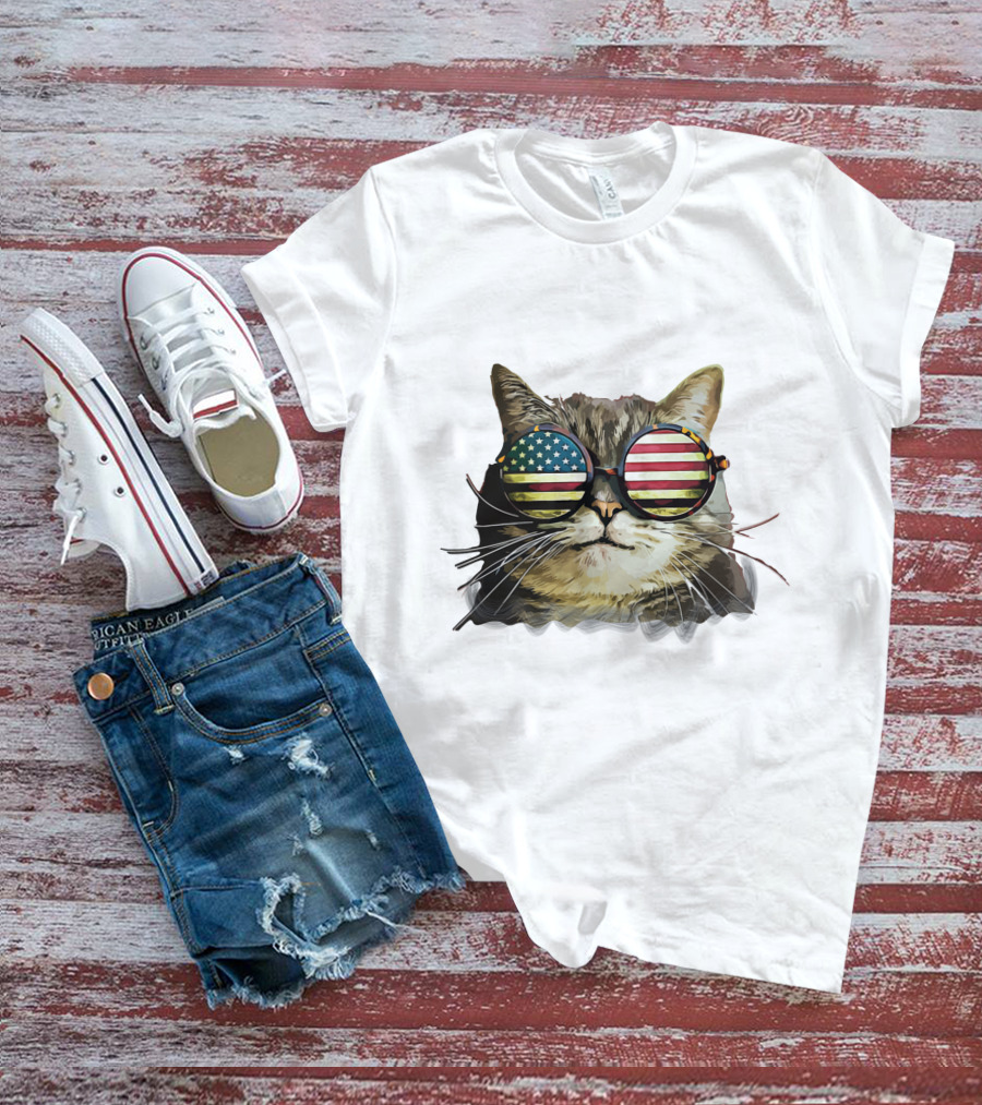 USA Flag Sunglasses Cat T-Shirt