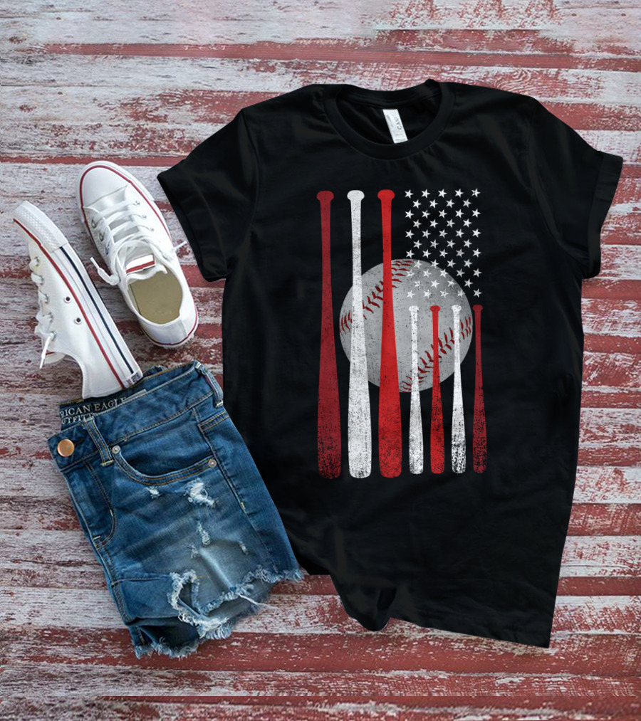 Vintage American Flag Baseball Bats And Ball Stars T-Shirt