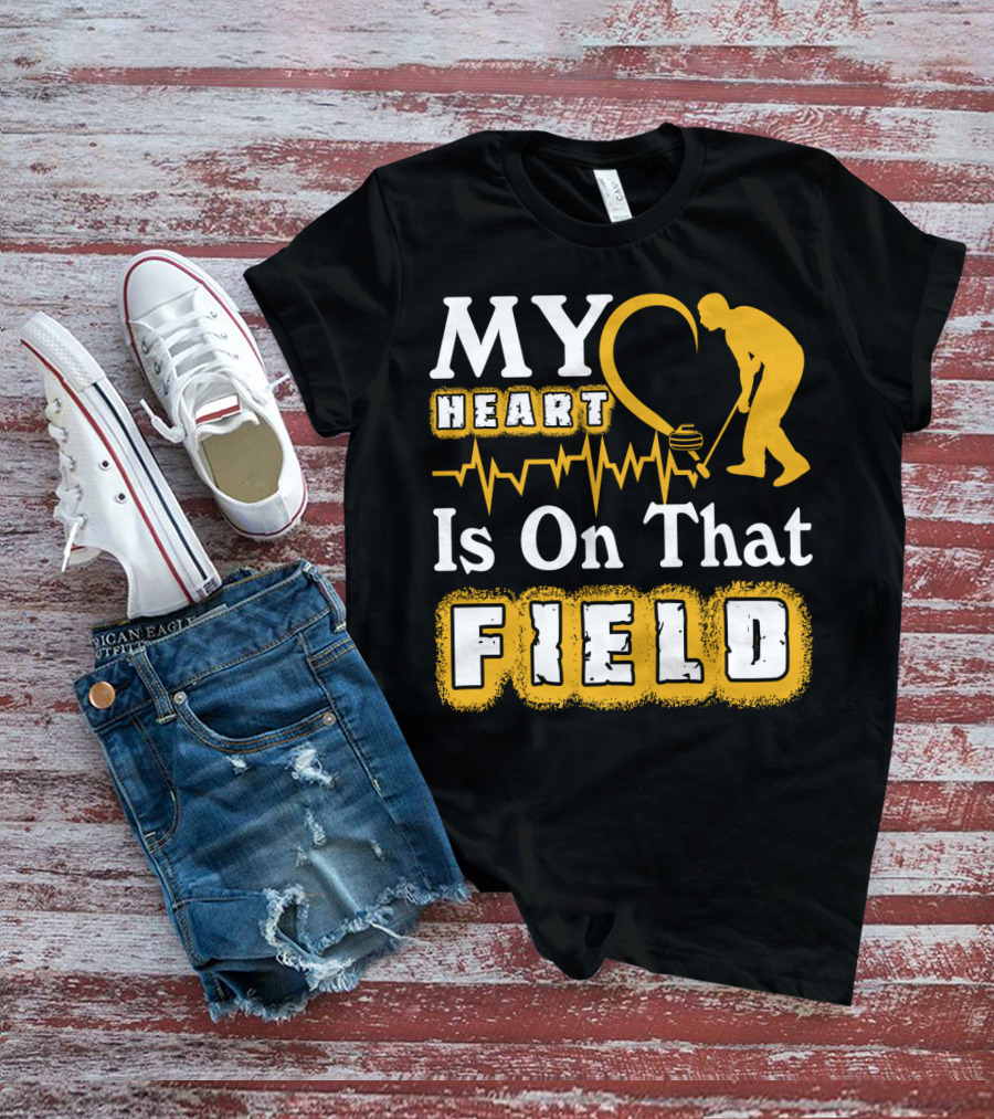 My Heart Is On That Field Curling T-Shirt