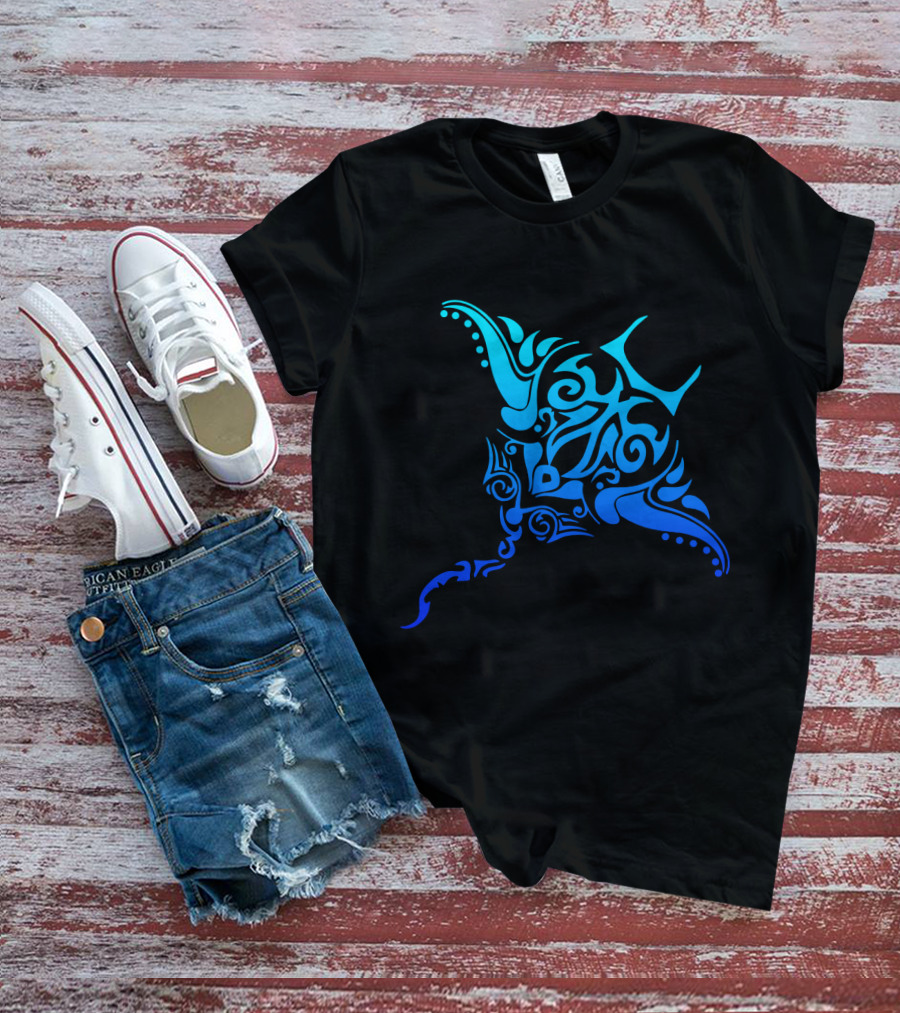Hawaiian Tribal Stingray Polynesian Tattoo Style Blue T-Shirt