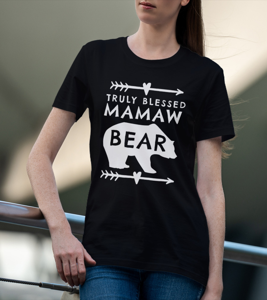 Truly Blessed Mamaw Bear Grandma Bear Silhouette Arrows Hearts T-Shirt