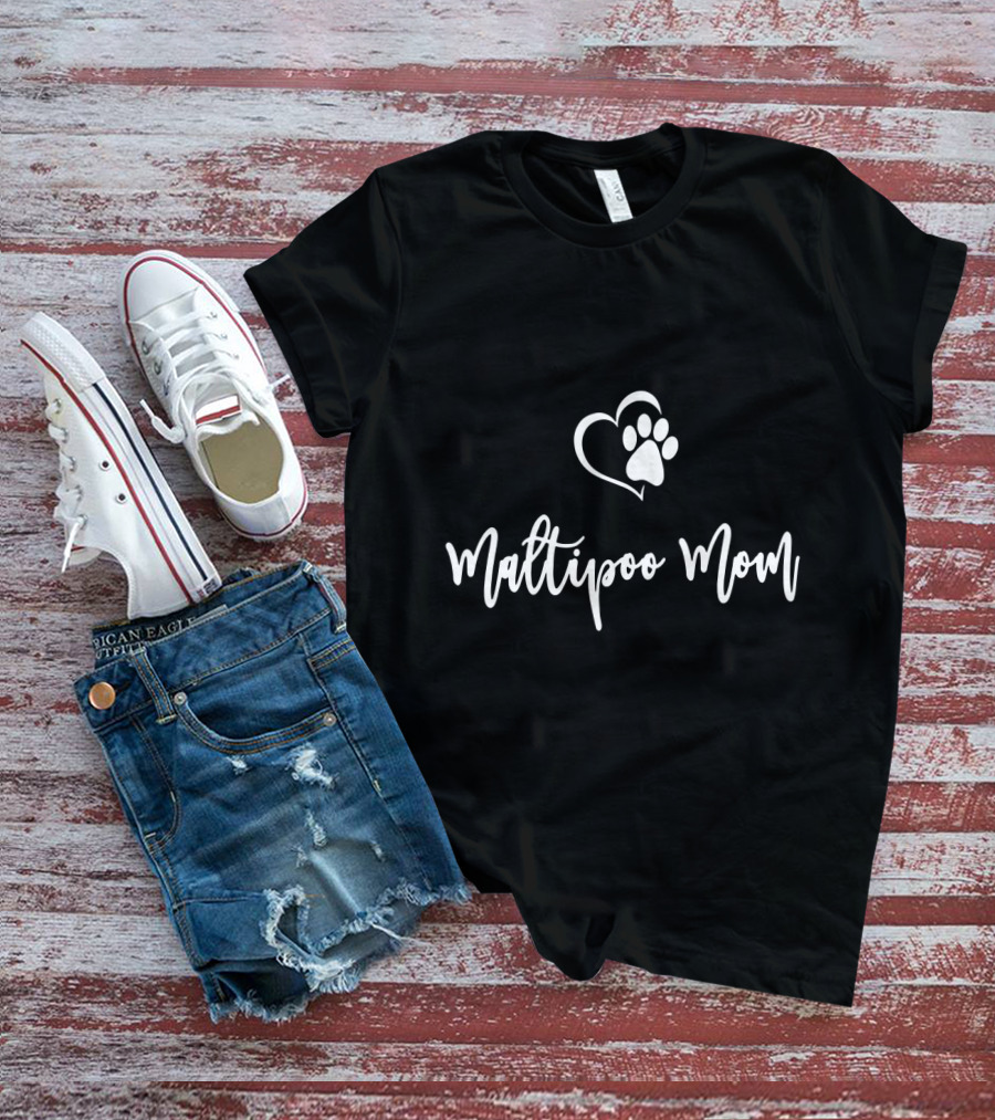 Maltipoo Mom Love Paw Heart T-Shirt