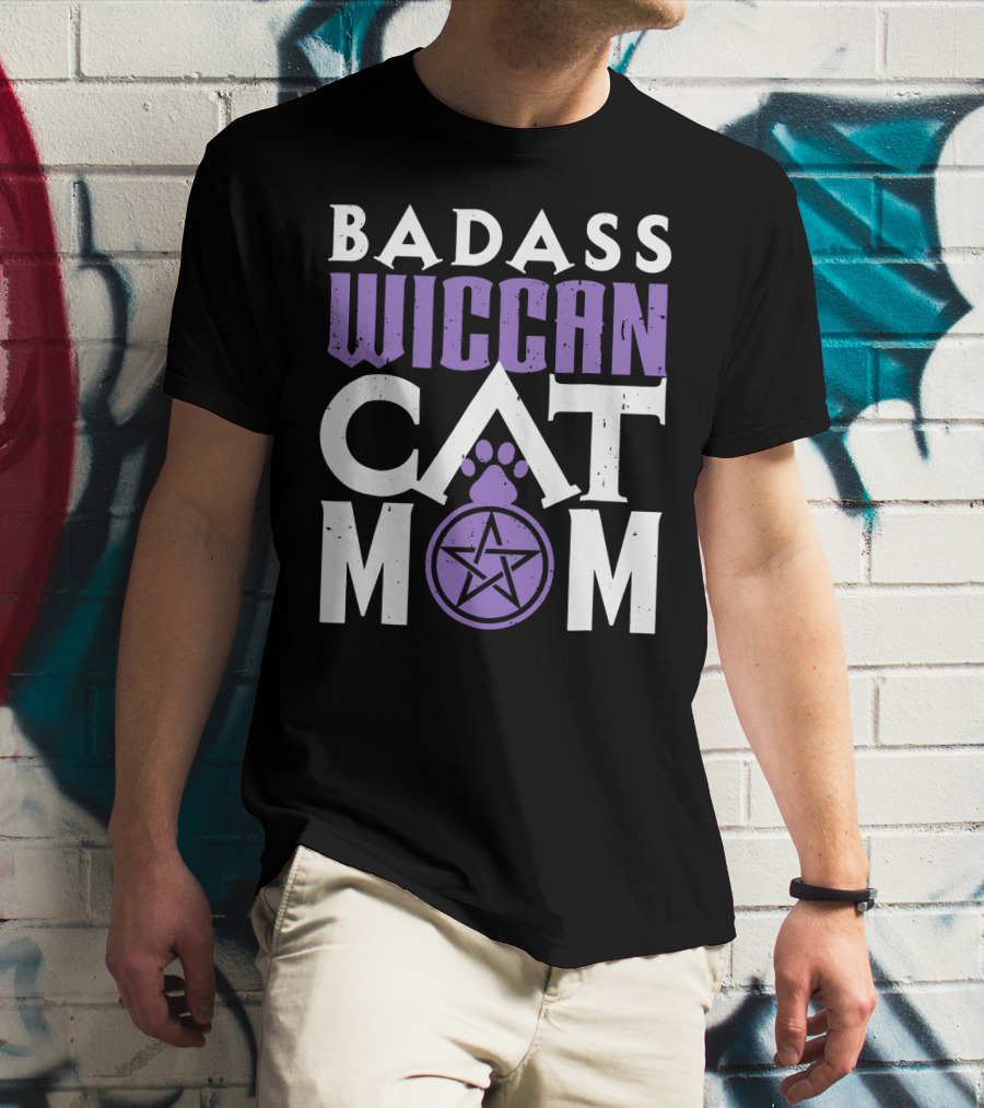 Badass Wiccan Cat Mom With Pentagram Paw Prints T-Shirt