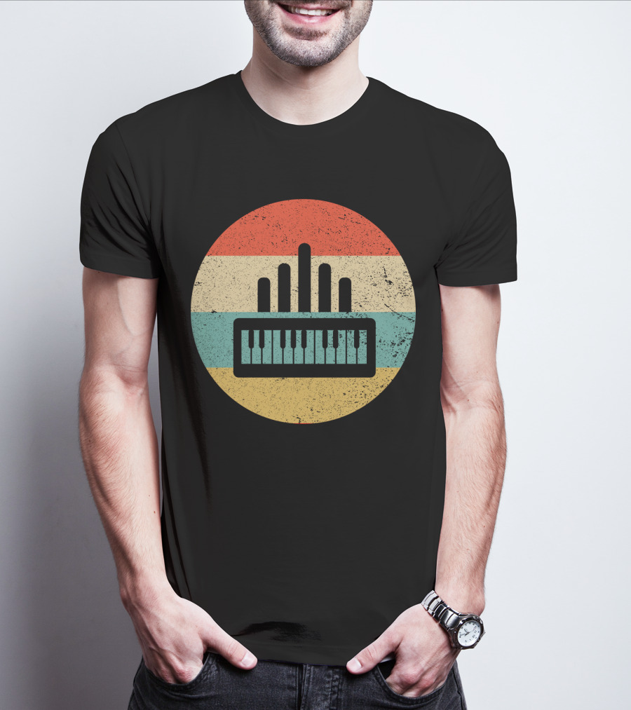 Vintage Retro Organ Keyboard With Striped Circle T-Shirt