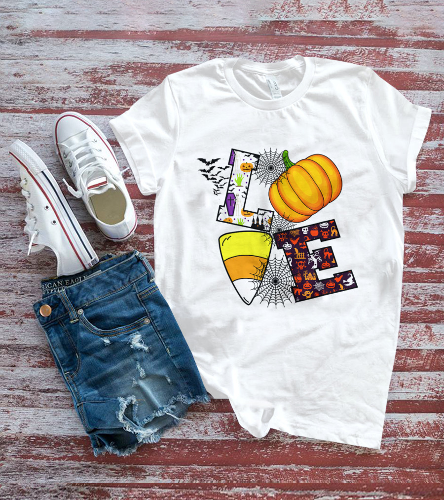 Love Pumpkin Candy Corn Halloween Spiderweb Bats Ghosts T-Shirt
