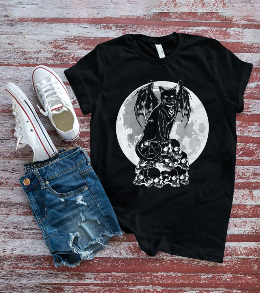 Halloween Cat Wings Skulls Moon Creepy Peace Sign T-Shirt