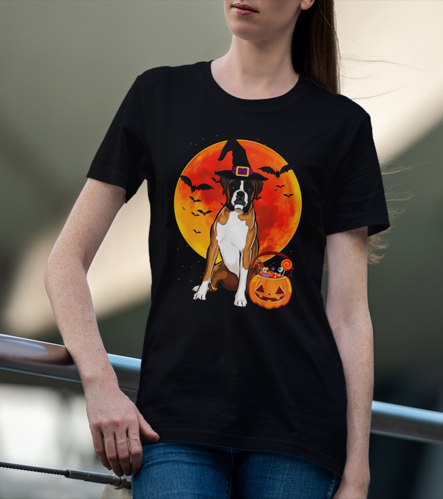 Boxer Dog With Witch Hat Pumpkin Full Moon Halloween Bats T-Shirt