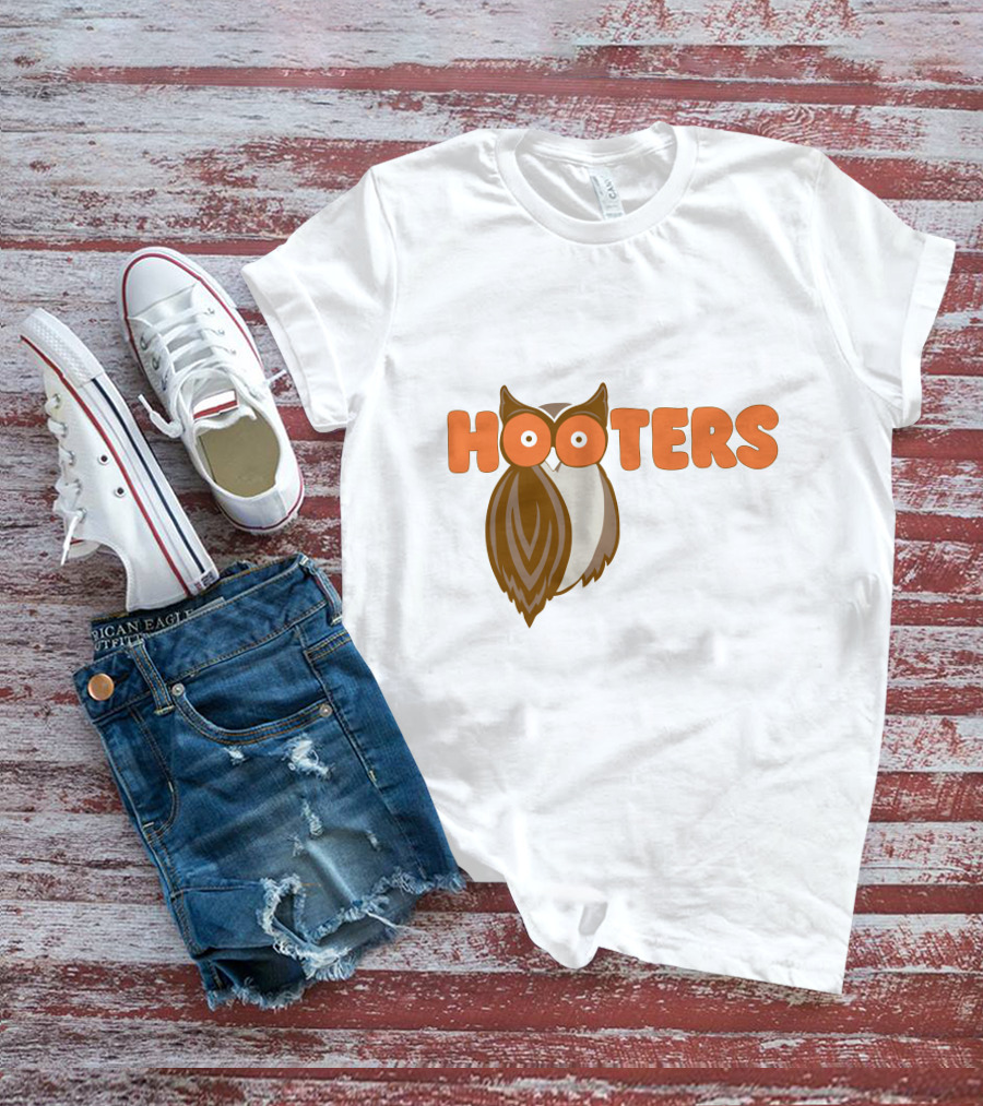 Hooters Boo Hoo Owl T-Shirt