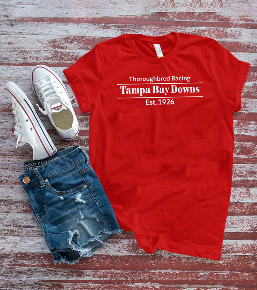 Thoroughbred Racing Tampa Bay Downs Established 1926 T-Shirt