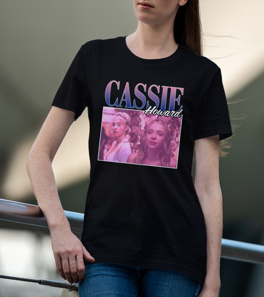 Cassie Howard Euphoria Taylorstoebeans 90s T-Shirt