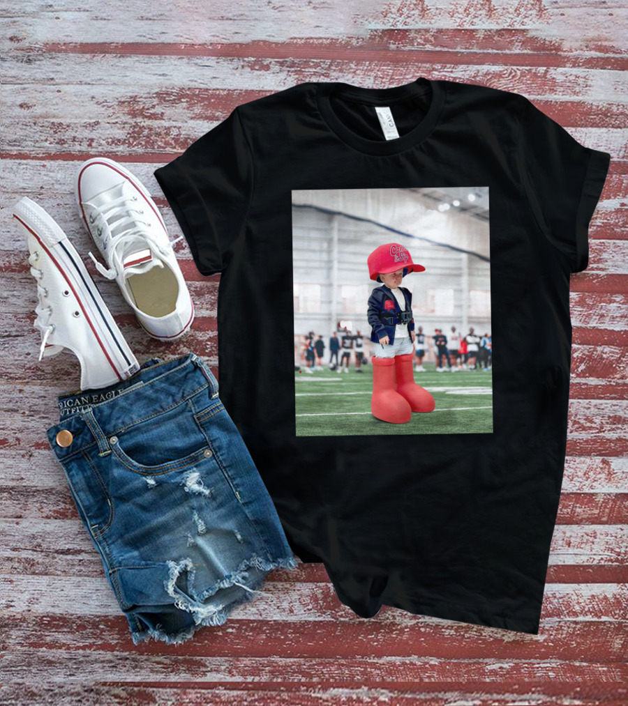 Hasbulla Wearing Come To The Sip Cap And Boots On Football Field T-Shirt