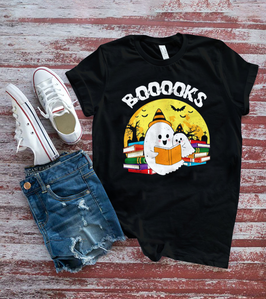 Booooks Ghost Reading Books Halloween Theme With Stacked Books And Bats T-Shirt
