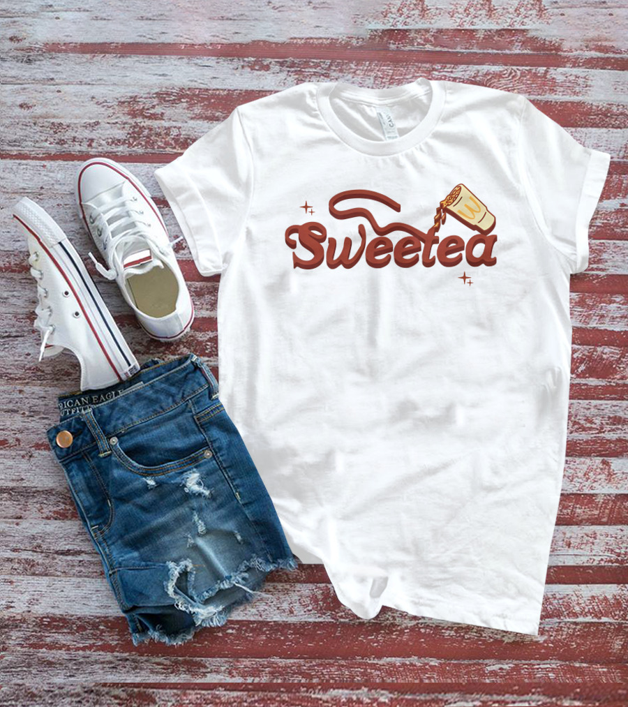 Sweetea Pouring Cup Red Script T-Shirt