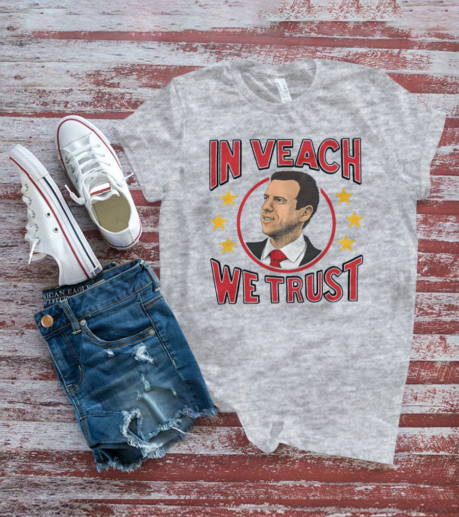 In Veach We Trust Red Tie Portrait With Yellow Stars T-Shirt