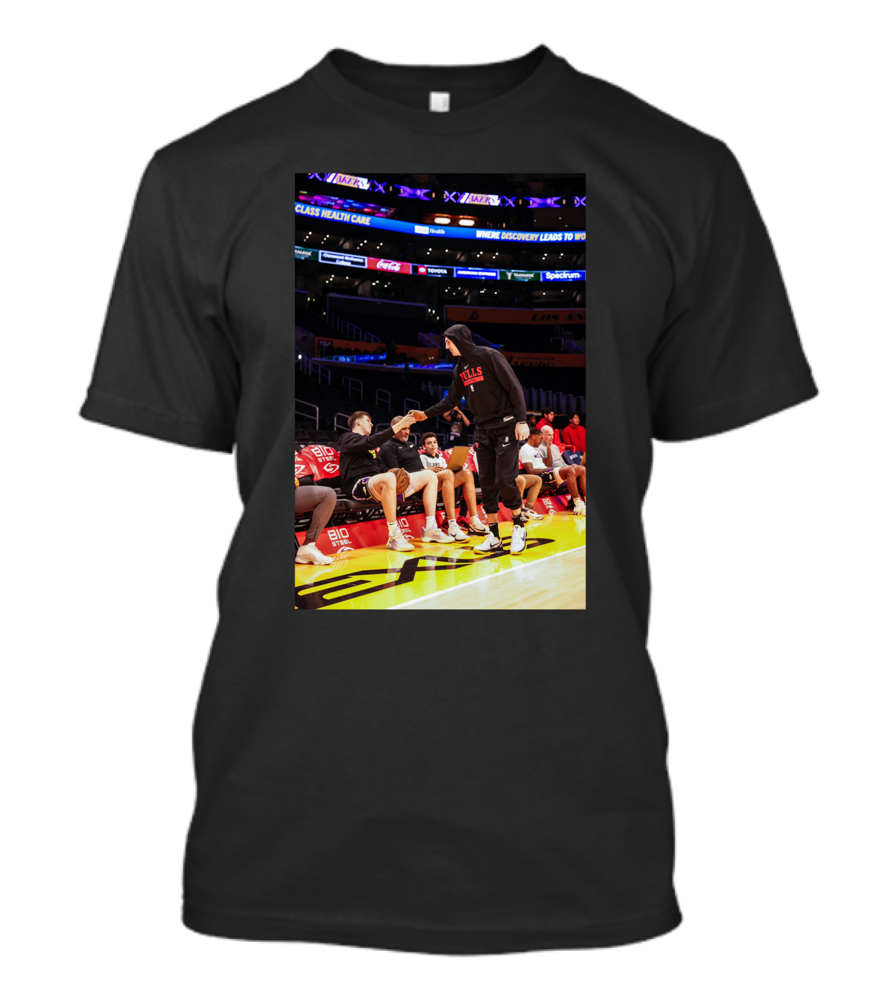 Austin Reaves And Alex Caruso NBA Courtside Handshake Bulls Lakers T-Shirt