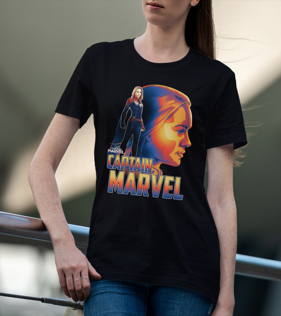 Captain Marvel Heroic Sunset Profile T-Shirt
