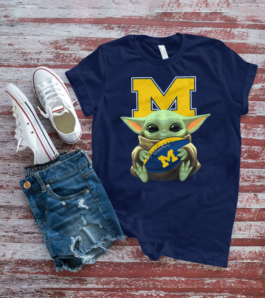 Michigan Baby Yoda Football M T-Shirt